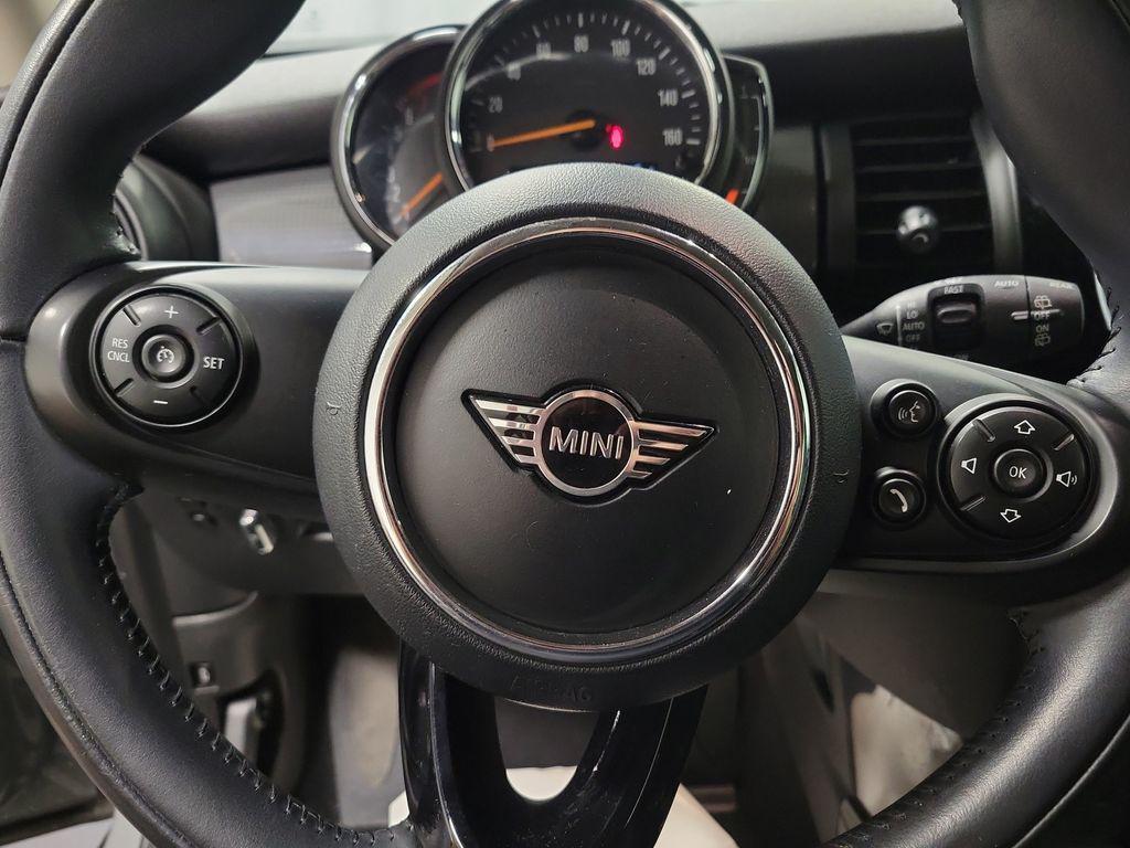 used 2020 MINI Hardtop car, priced at $13,500