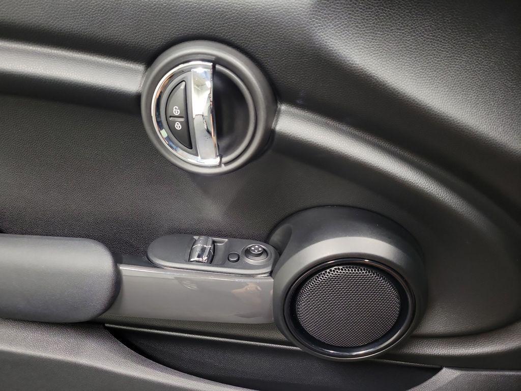 used 2020 MINI Hardtop car, priced at $13,500