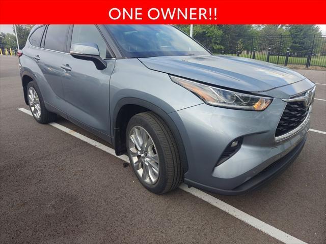 used 2021 Toyota Highlander car, priced at $36,995