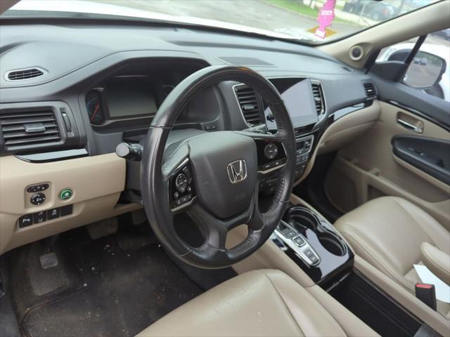 used 2020 Honda Pilot car, priced at $21,995