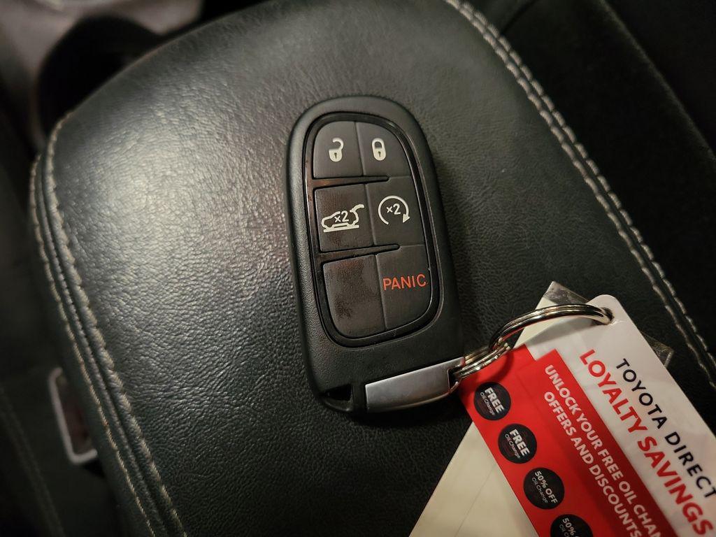 used 2019 Jeep Cherokee car, priced at $13,995