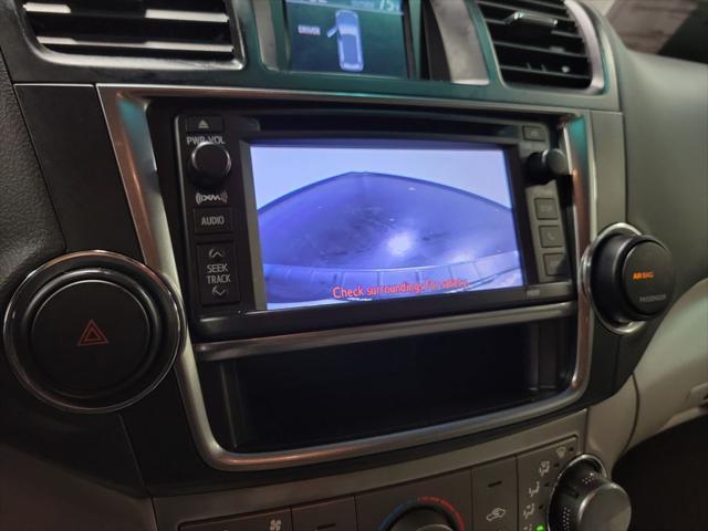 used 2013 Toyota Highlander Hybrid car, priced at $14,995
