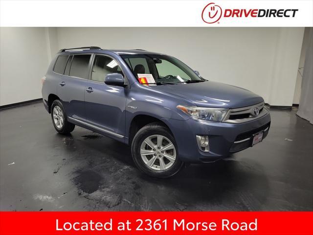used 2013 Toyota Highlander Hybrid car, priced at $13,500