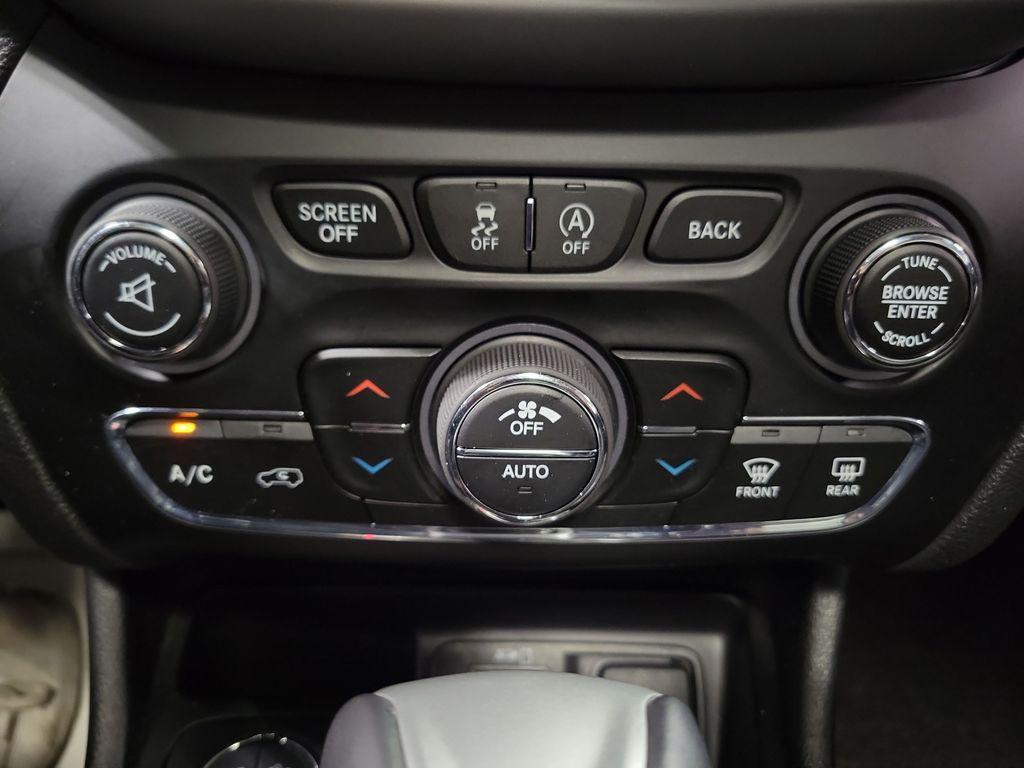 used 2018 Jeep Cherokee car, priced at $14,995