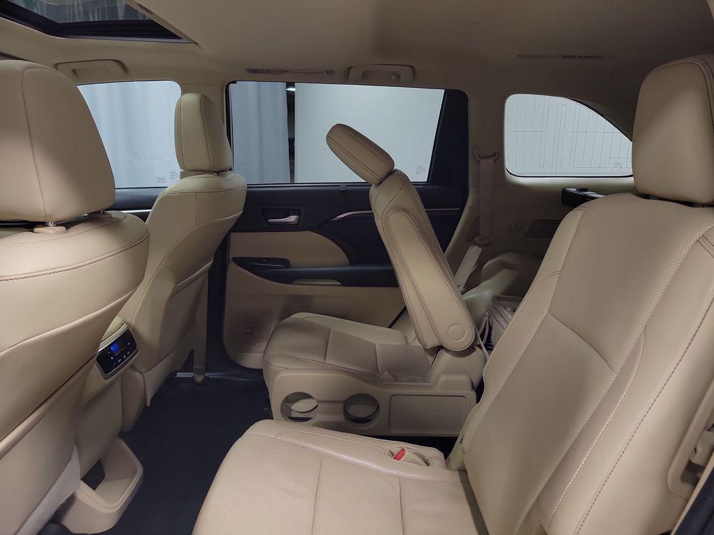 used 2014 Toyota Highlander car, priced at $20,995