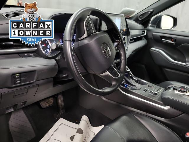 used 2022 Toyota Highlander car, priced at $37,995