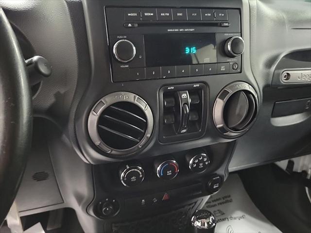 used 2013 Jeep Wrangler Unlimited car, priced at $14,995