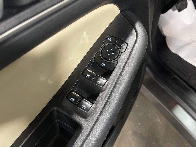 used 2022 Ford Edge car, priced at $26,997