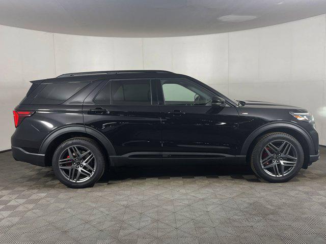 used 2025 Ford Explorer car, priced at $44,497