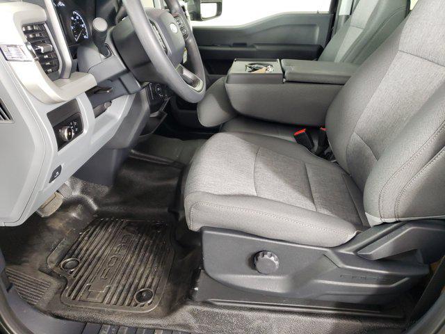 new 2025 Ford F-450 car, priced at $73,950
