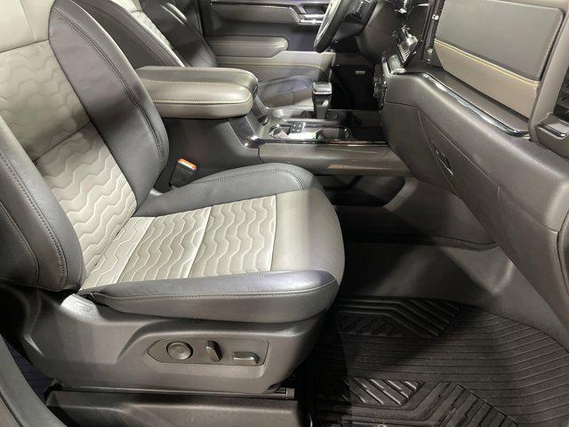 used 2024 Chevrolet Silverado 1500 car, priced at $59,997
