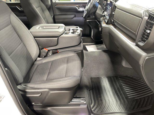 used 2022 Chevrolet Silverado 1500 car, priced at $34,997