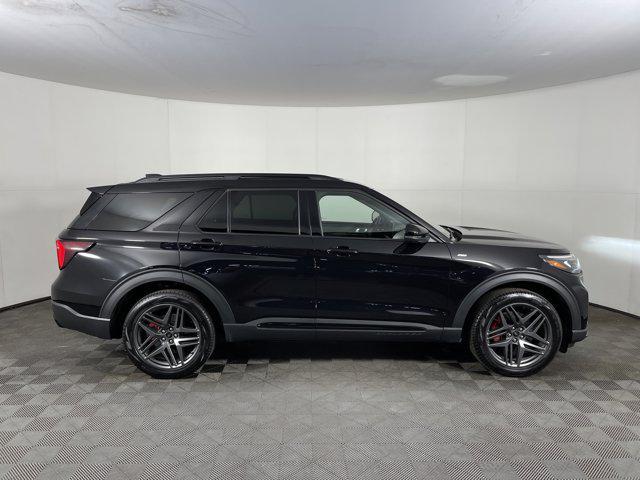 used 2025 Ford Explorer car, priced at $40,997