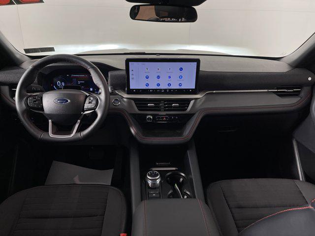 used 2025 Ford Explorer car, priced at $40,997