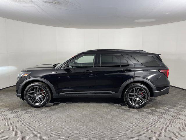 used 2025 Ford Explorer car, priced at $40,997