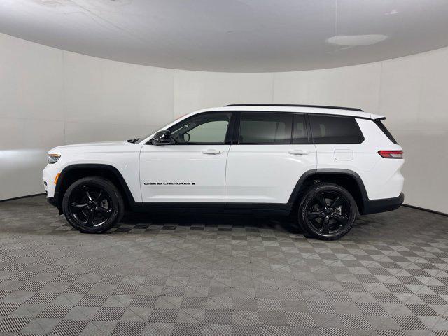 used 2023 Jeep Grand Cherokee L car, priced at $34,797