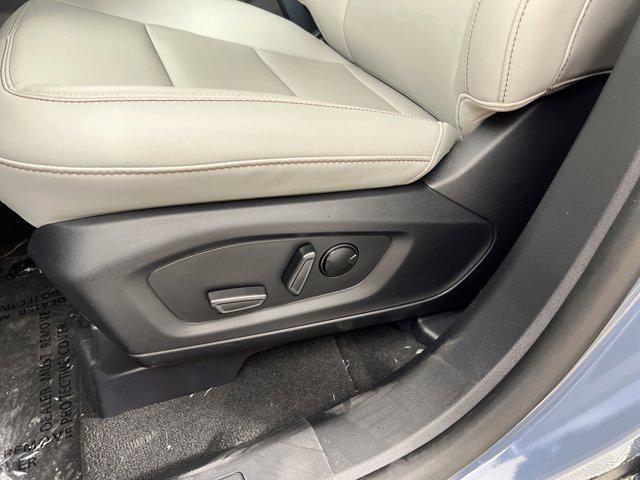 new 2025 Ford Explorer car, priced at $46,021