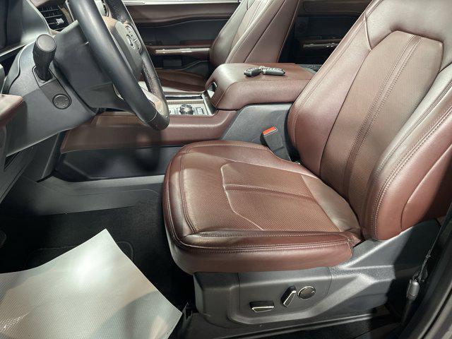 used 2024 Ford Expedition car, priced at $58,997