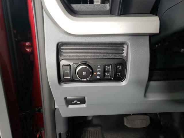 new 2025 Ford F-450 car, priced at $77,219