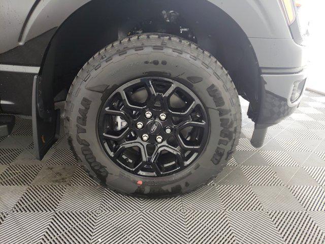 new 2025 Ford F-150 car, priced at $61,806