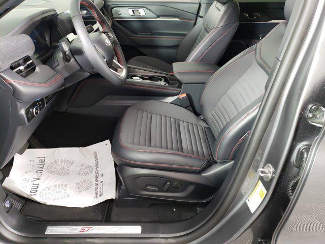 new 2025 Ford Explorer car, priced at $48,692