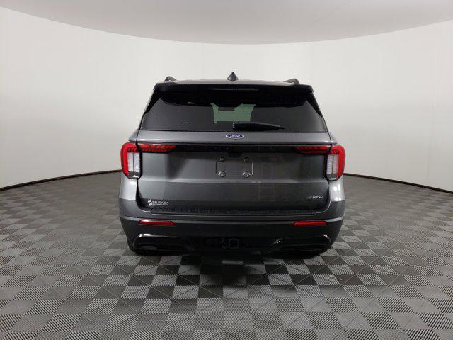 new 2025 Ford Explorer car, priced at $48,692