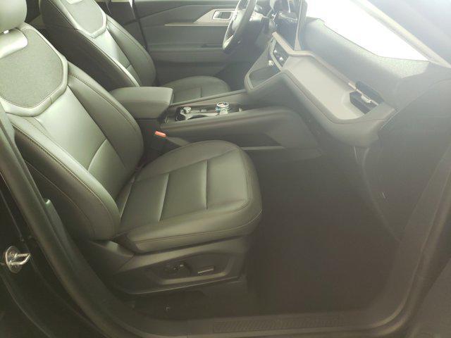 new 2025 Ford Explorer car, priced at $46,549