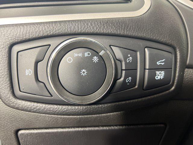 used 2021 Ford Edge car, priced at $23,997