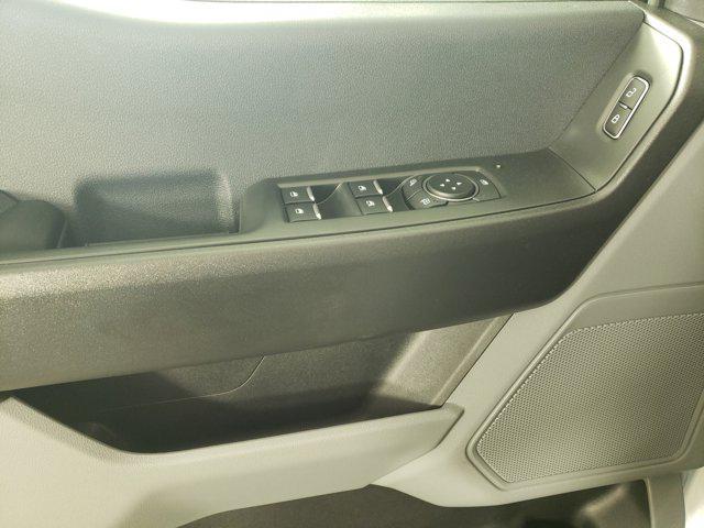 new 2025 Ford F-450 car, priced at $73,201