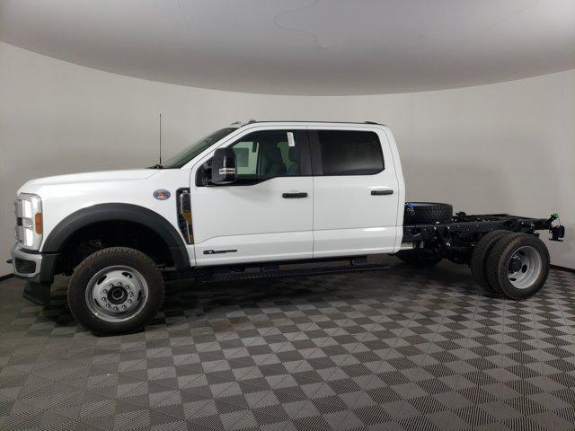 new 2025 Ford F-450 car, priced at $73,201