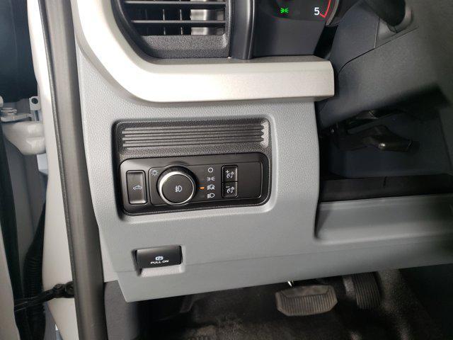 new 2025 Ford F-450 car, priced at $73,201