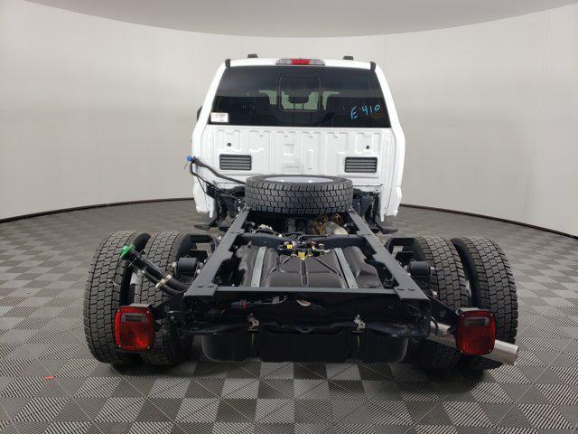 new 2025 Ford F-450 car, priced at $73,201