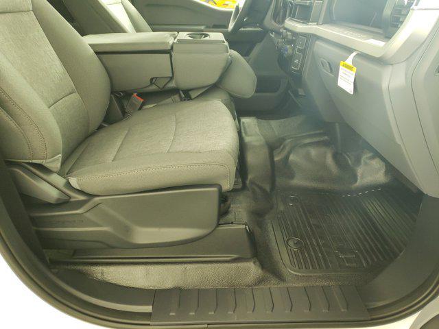 new 2025 Ford F-450 car, priced at $73,201