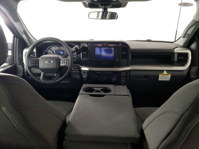 new 2025 Ford F-450 car, priced at $73,201