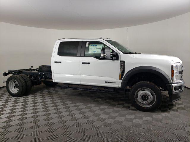 new 2025 Ford F-450 car, priced at $73,201