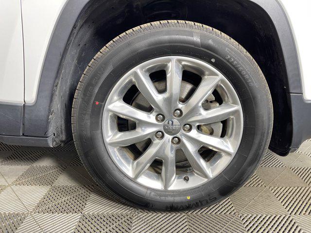 used 2016 Jeep Cherokee car, priced at $14,997