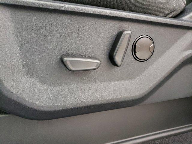 new 2025 Ford F-150 car, priced at $51,923