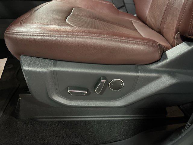 used 2024 Ford Expedition car, priced at $59,997