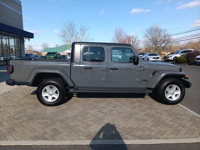 used 2021 Jeep Gladiator car, priced at $30,455