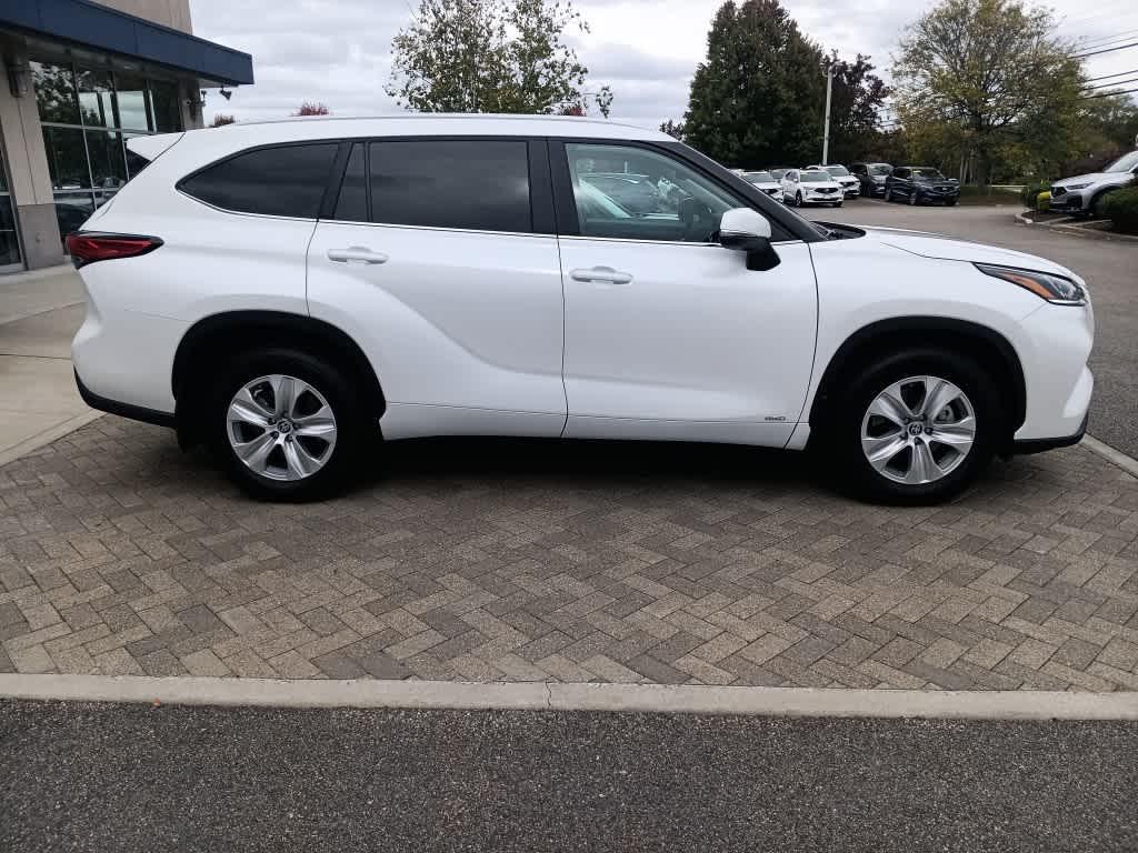 used 2023 Toyota Highlander Hybrid car, priced at $42,990