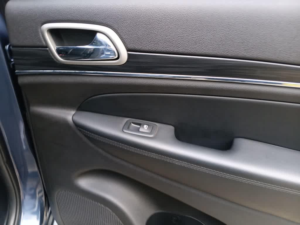 used 2020 Jeep Grand Cherokee car, priced at $19,885