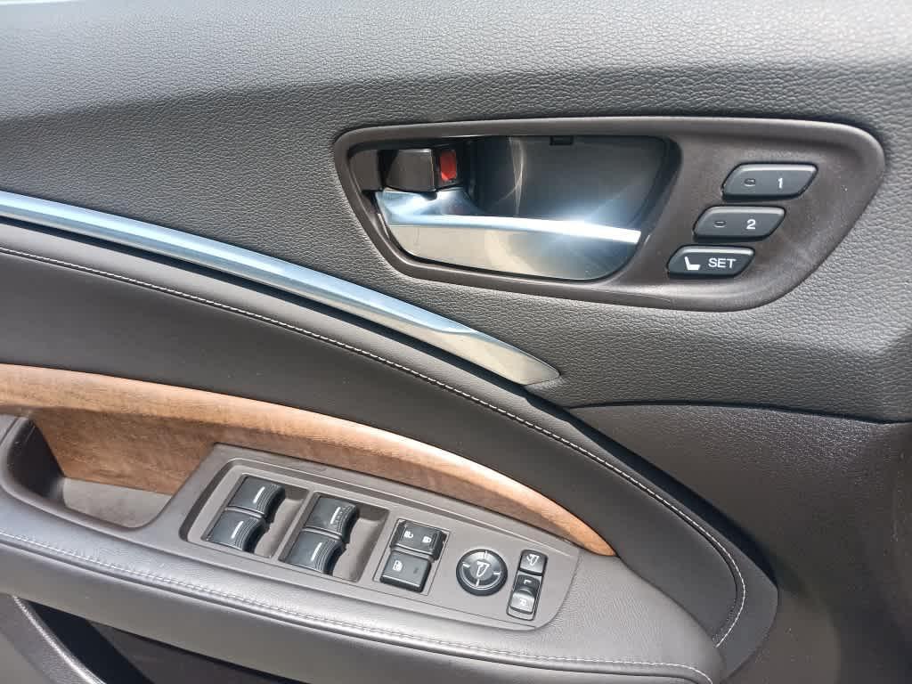used 2020 Acura MDX car, priced at $32,899