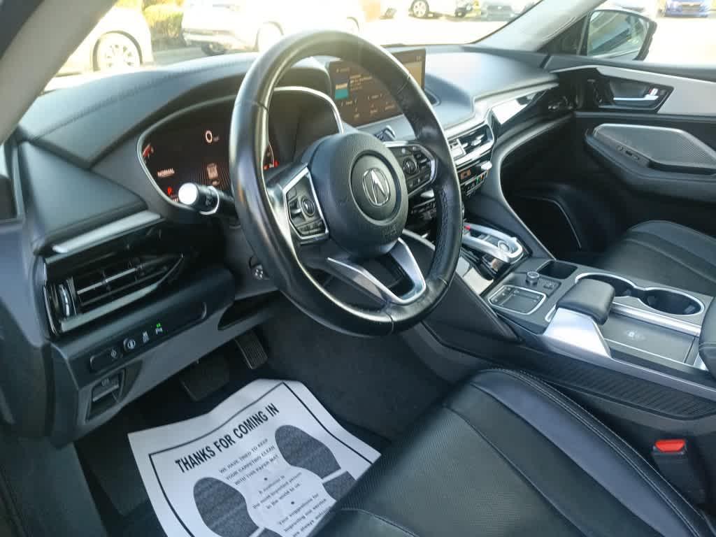 used 2023 Acura MDX car, priced at $41,495