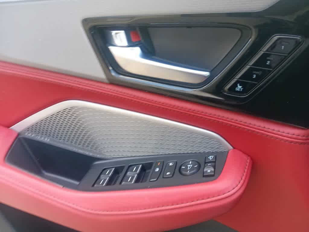 used 2023 Acura MDX car, priced at $43,997