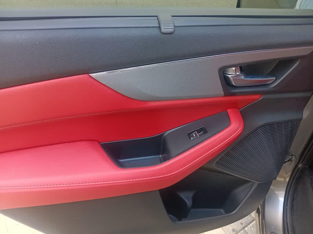 used 2023 Acura MDX car, priced at $43,997