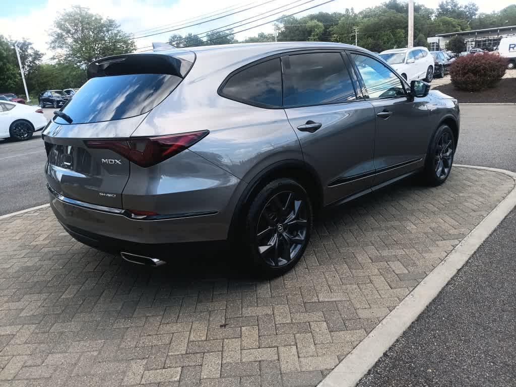 used 2023 Acura MDX car, priced at $43,997
