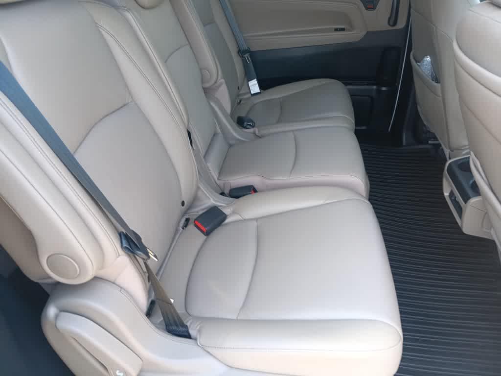 used 2023 Honda Odyssey car, priced at $38,992