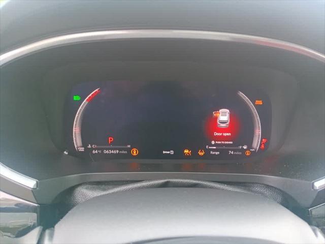 used 2022 Acura MDX car, priced at $46,595