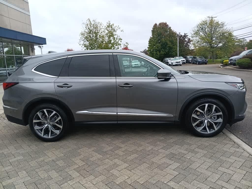 used 2023 Acura MDX car, priced at $39,299