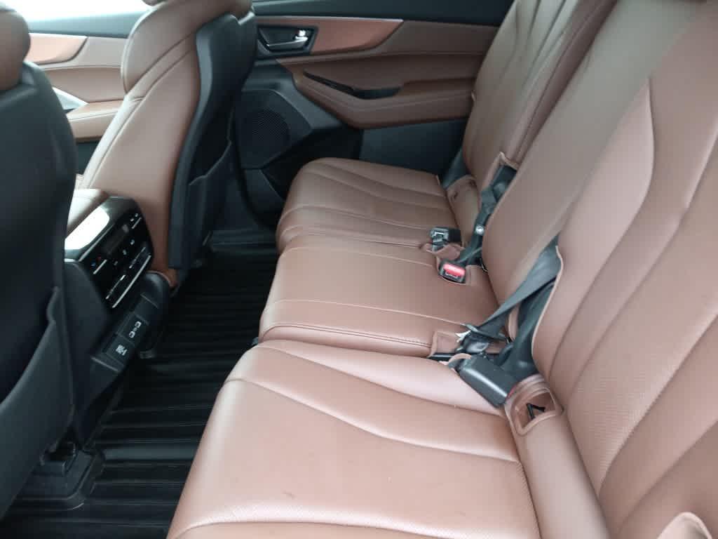 used 2023 Acura MDX car, priced at $39,299